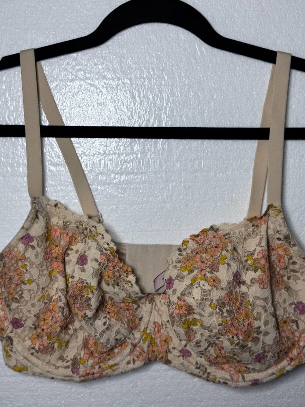 Body By Victoria's Secret 38 DDD Floral Lace Demi Bra Underwire Unlined Bralette